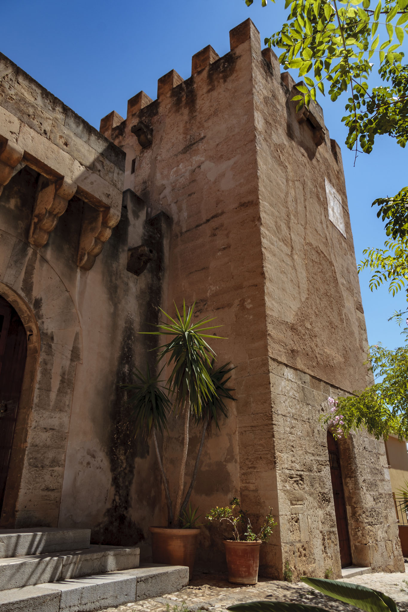 Son Armadans, Son Torrella