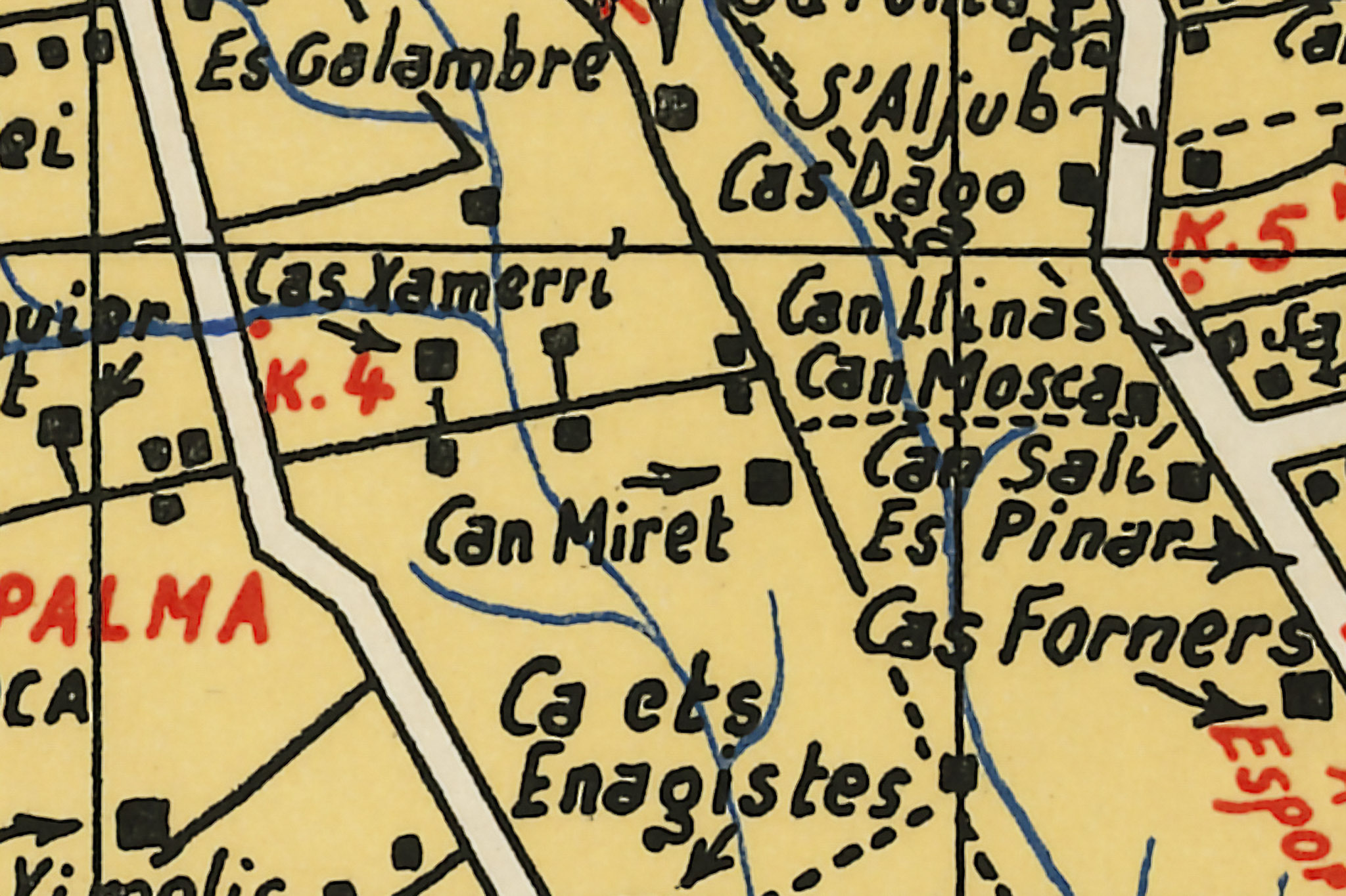 Cal Pifoler, Can Miret, Ca na Francina, Damunt Ca na Francina