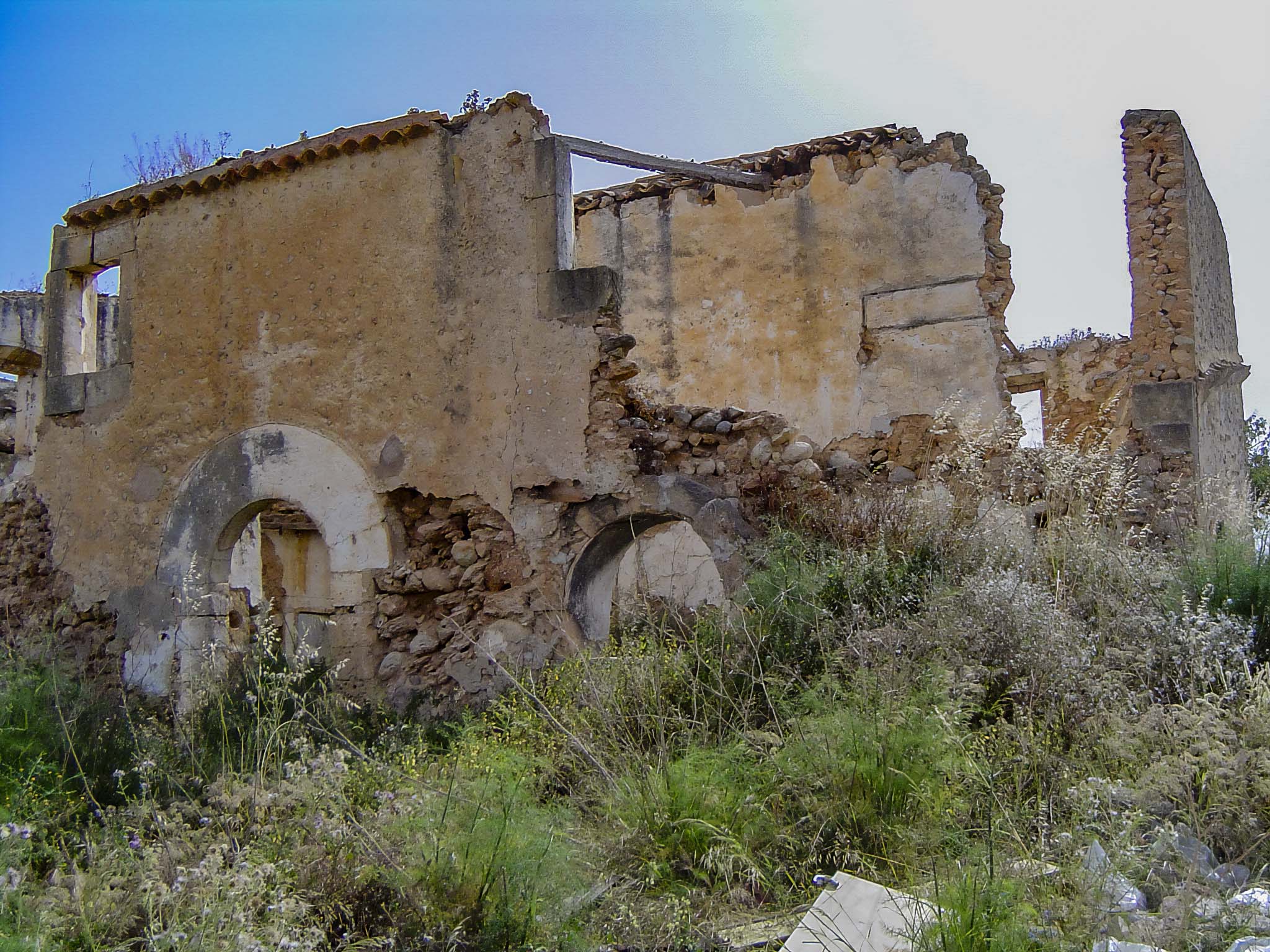 Can Colombàs, Can Palou, les Cases Noves d'en Mora
