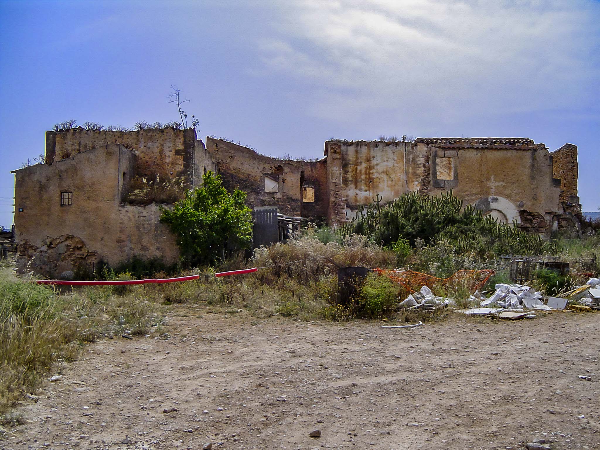 Can Colombàs, Can Palou, les Cases Noves d'en Mora