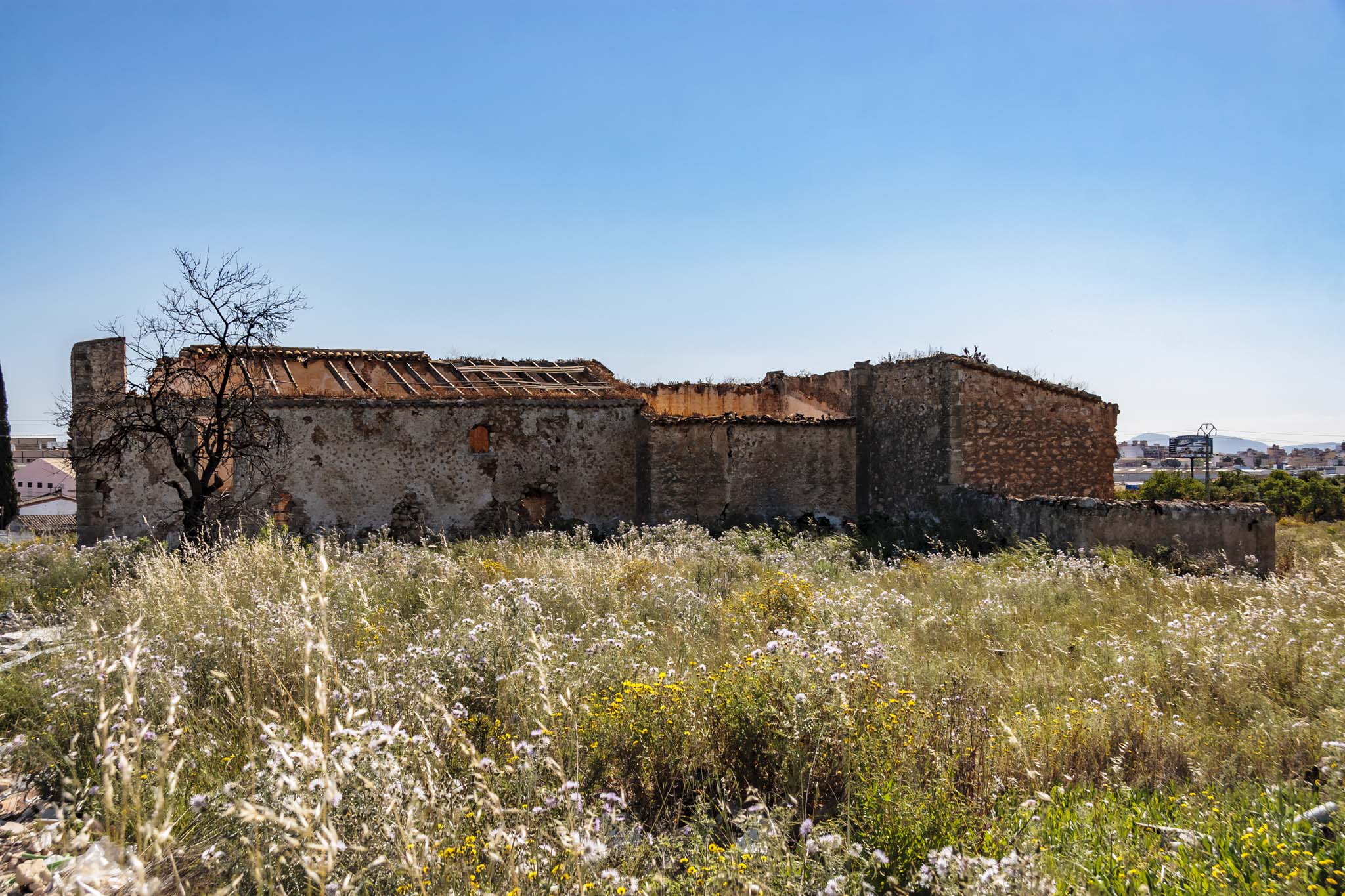 Can Colombàs, Can Palou, les Cases Noves d'en Mora