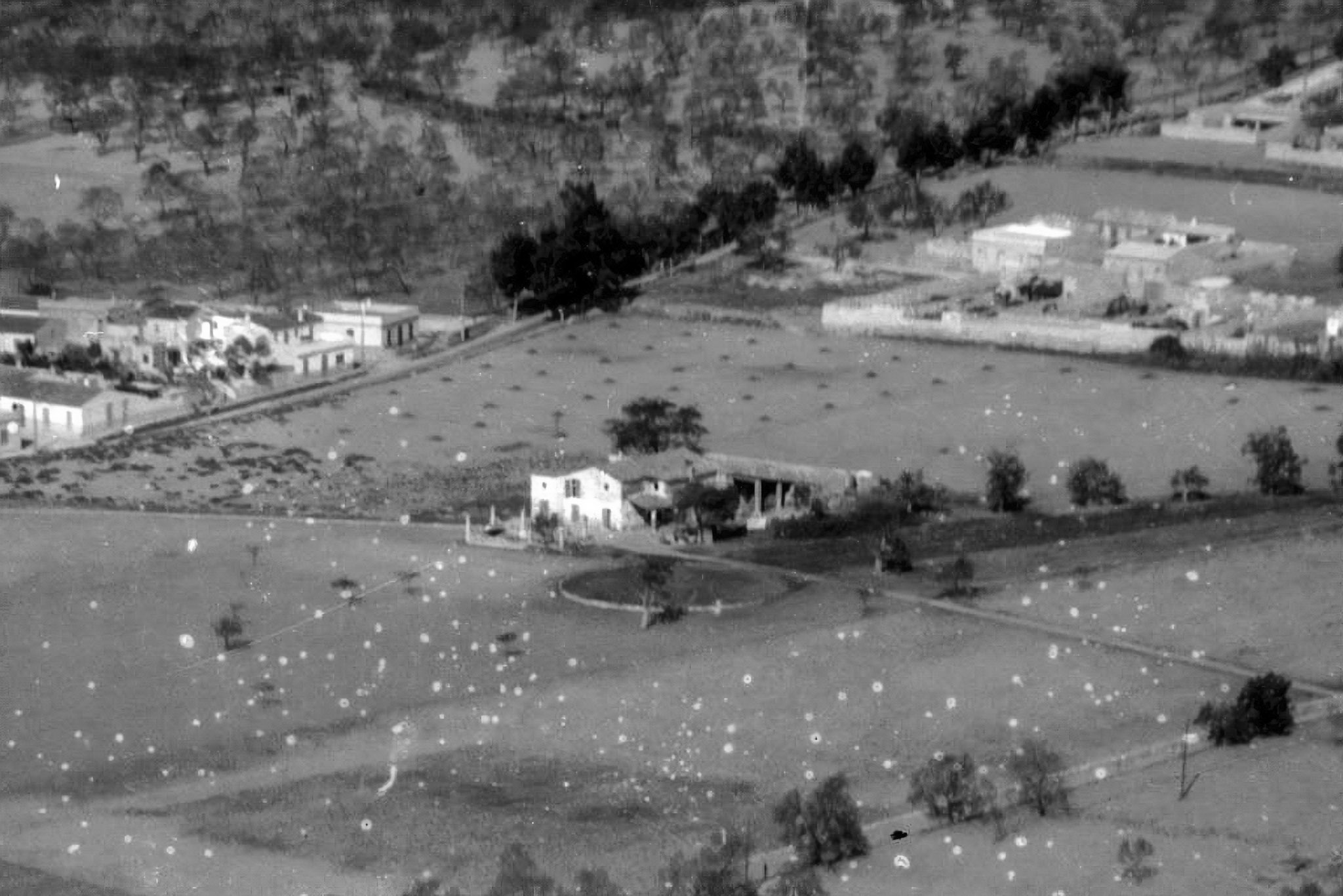 Can Fosser, Les Tretze Quarterades, Les Hortes del Comte de Savellà