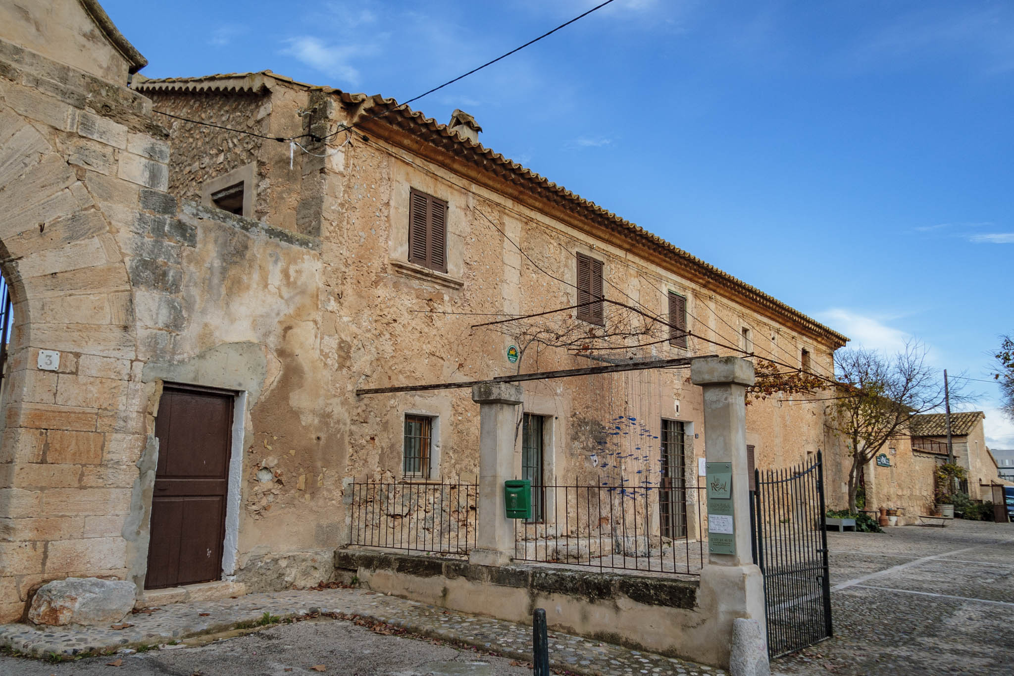 Can Oleo, Les Veles de la Real